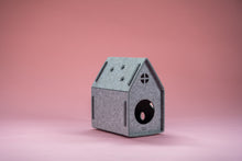 Afbeelding in Gallery-weergave laden, Cat house Original
